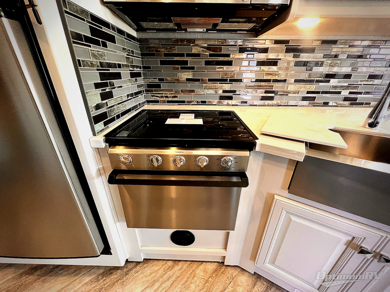 2021 Fleetwood Fortis 33HB Photo 13