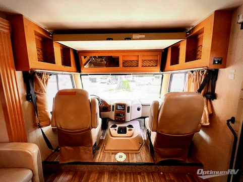 2017 Thor ACE 29.3 RV Photo 2