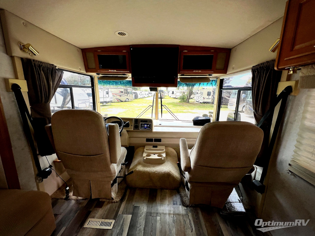 2005 Winnebago Sightseer 30 B Photo 6