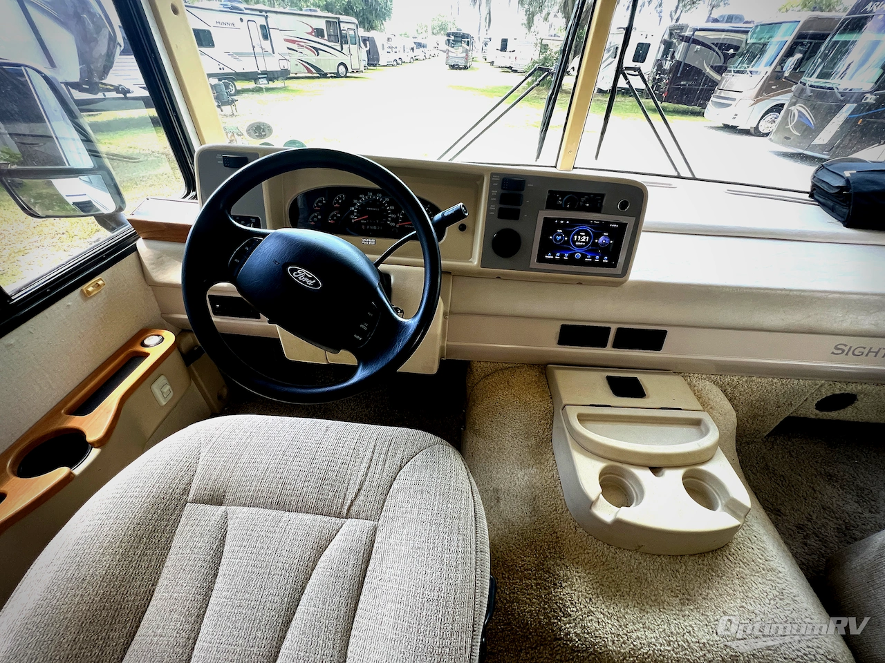 2005 Winnebago Sightseer 30 B Photo 7
