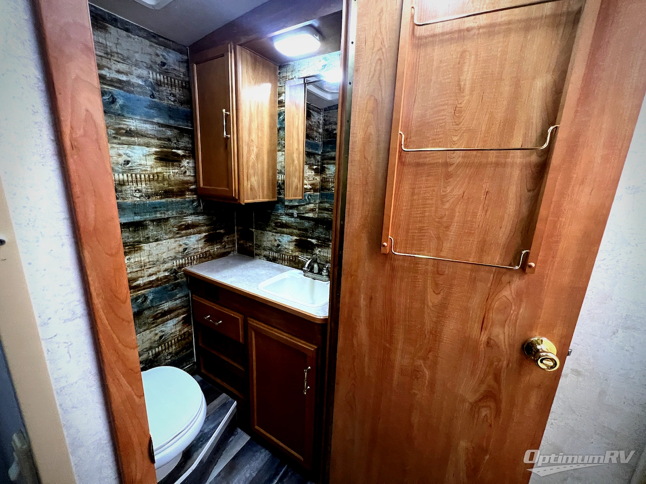 2005 Winnebago Sightseer 30 B Photo 18