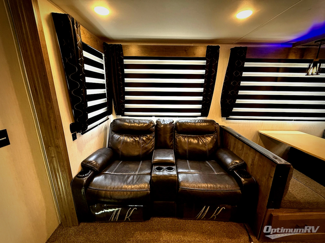 2022 Forest River Cherokee photo 3