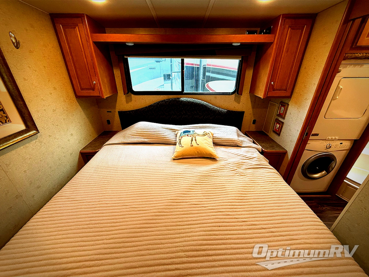 2016 Winnebago Vista LX 36Y Photo 16