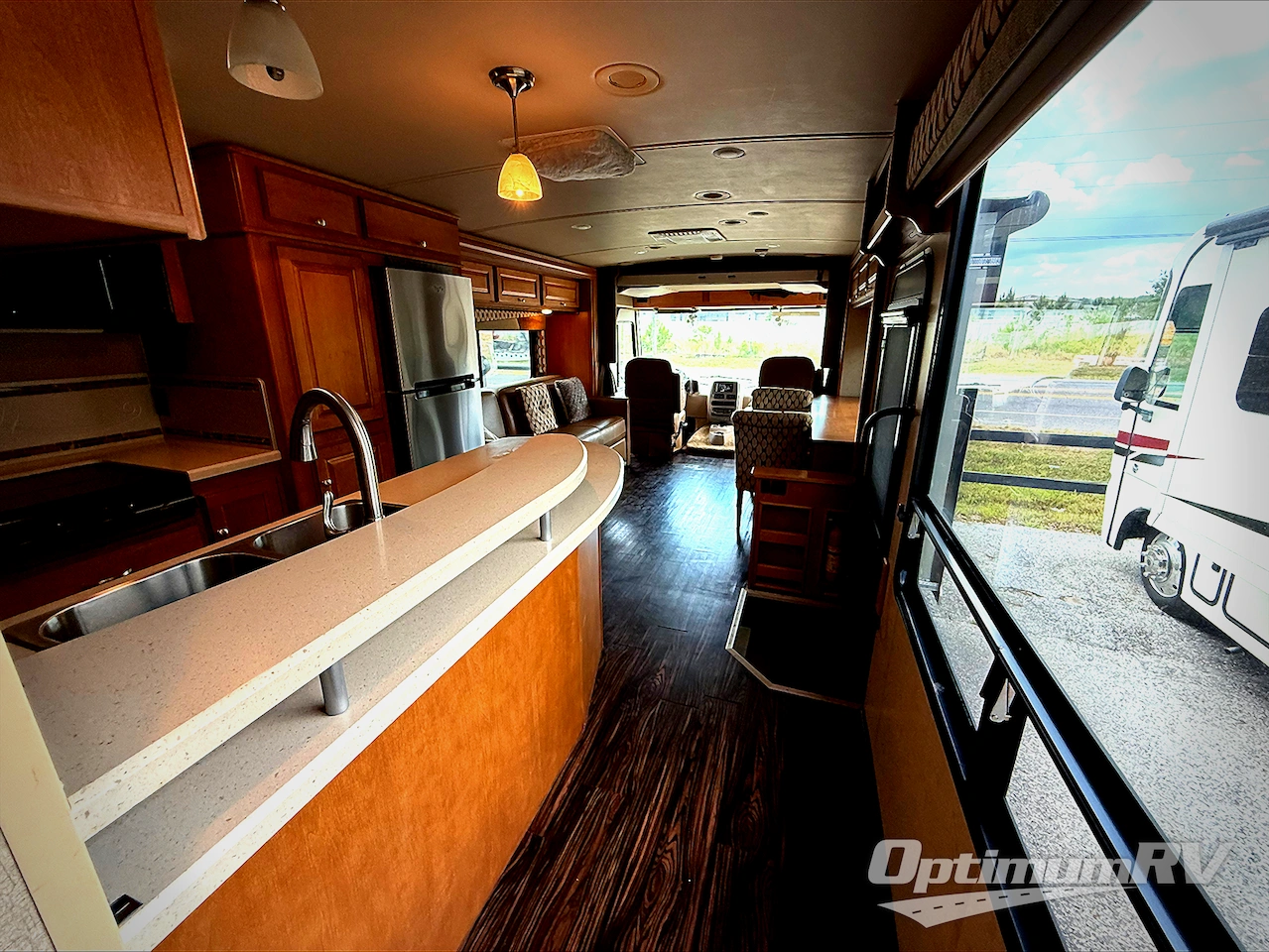 2016 Winnebago Vista LX 36Y Photo 5