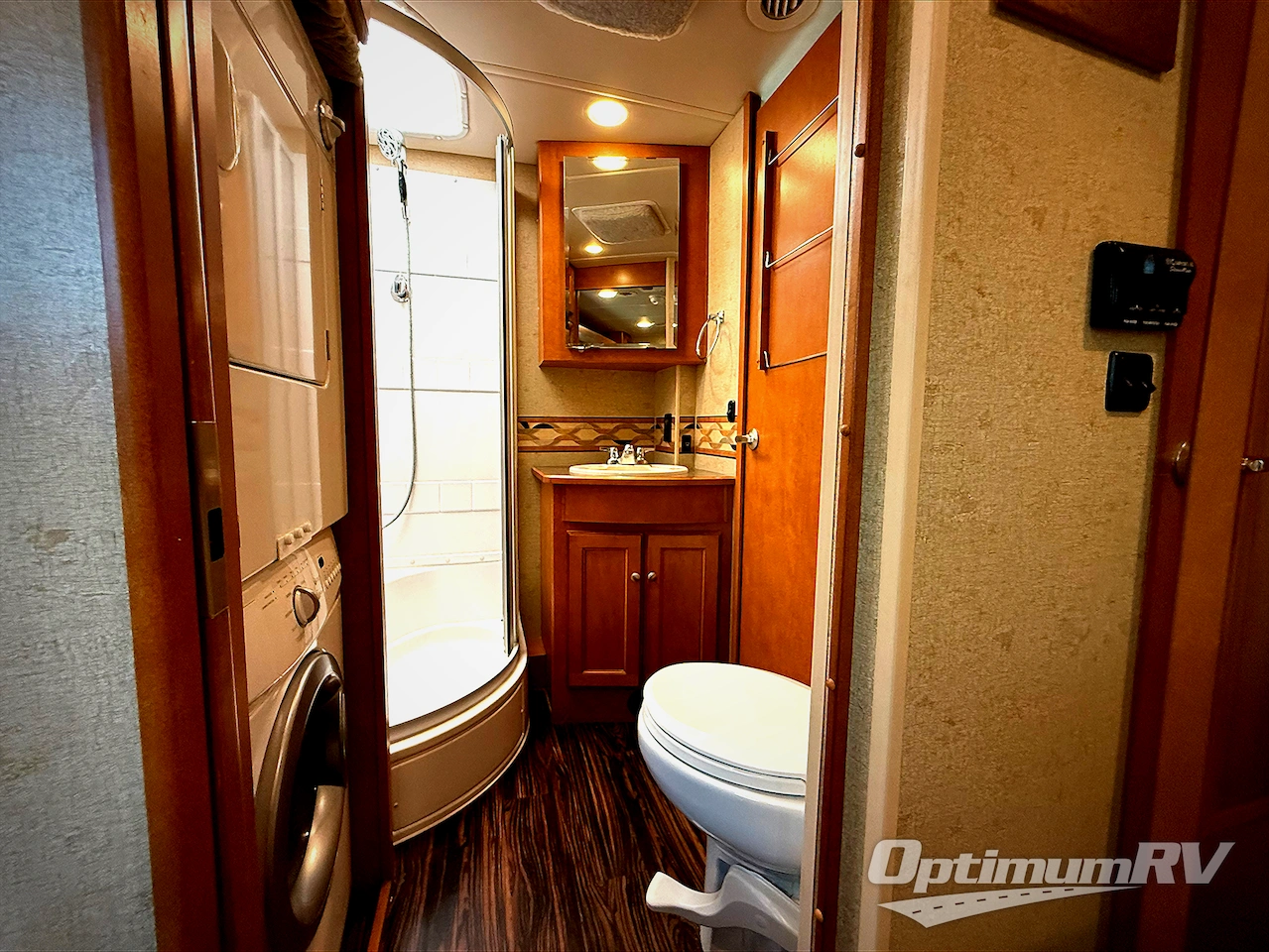 2016 Winnebago Vista LX 36Y Photo 19