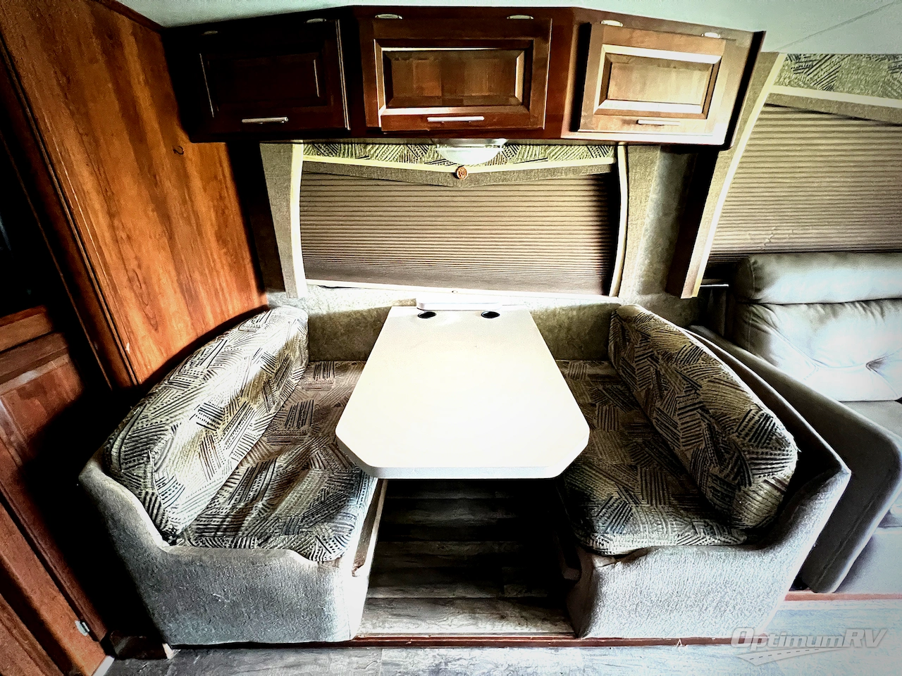 2015 Forest River Georgetown 351DS Photo 7