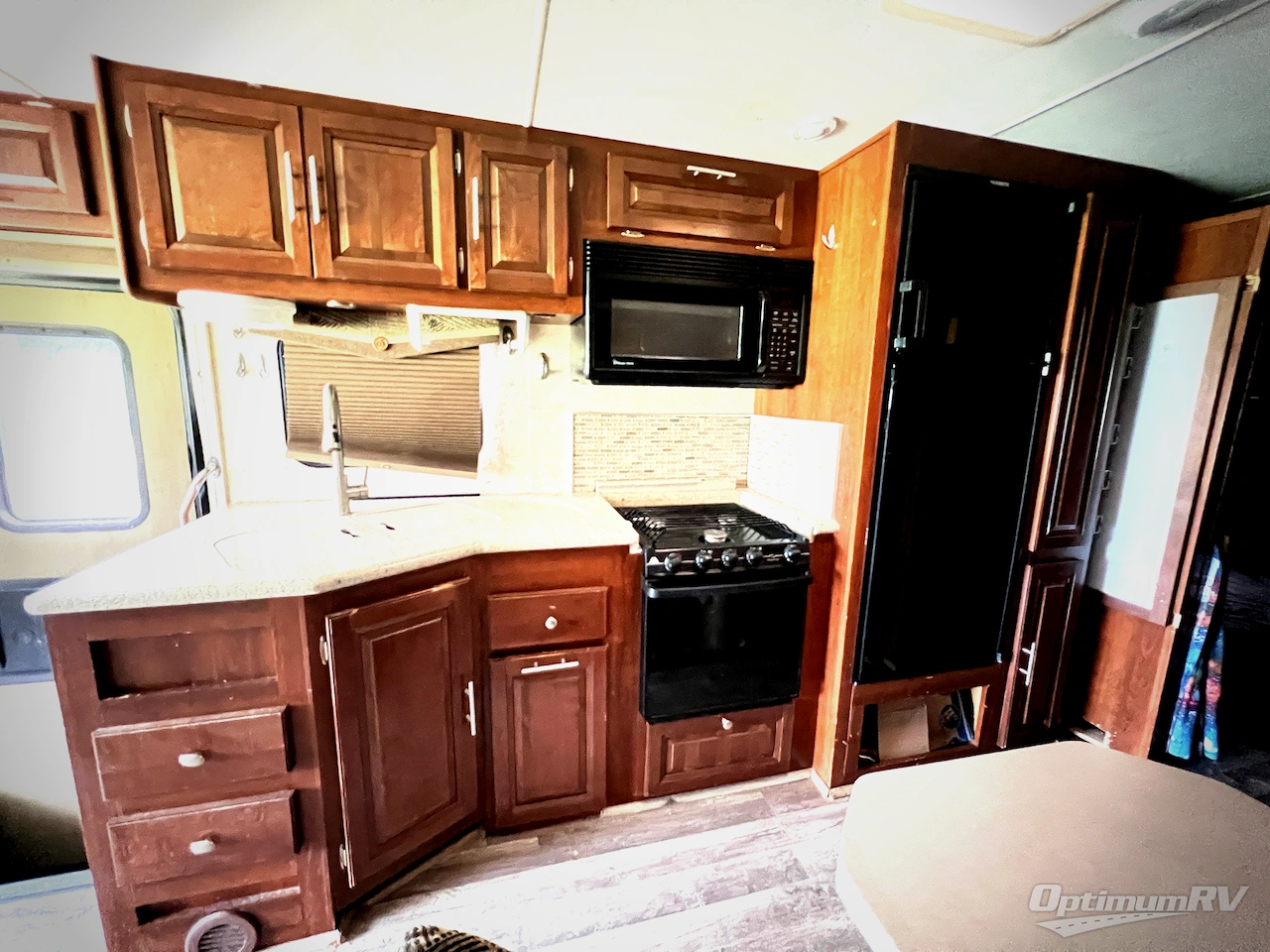 2015 Forest River Georgetown 351DS Photo 8