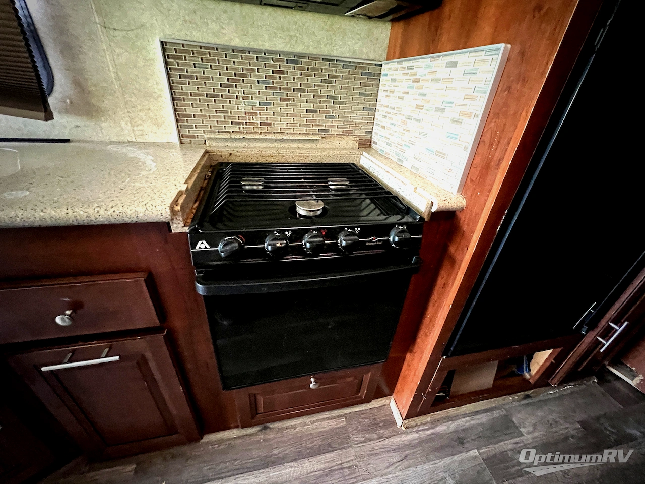 2015 Forest River Georgetown 351DS Photo 10