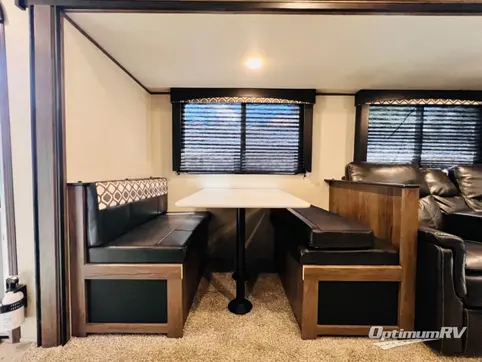 2020 Prime Time Avenger 28REI RV Photo 2