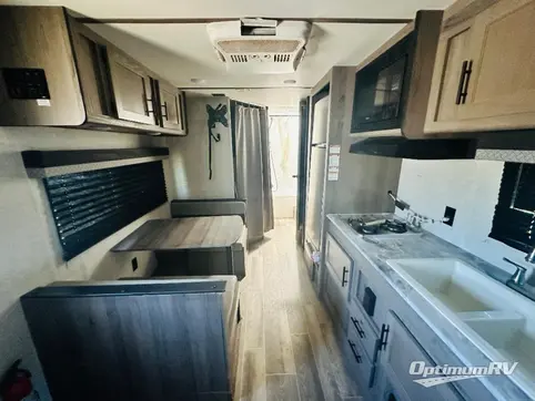 2022 Gulf Stream Trailmaster Ultra-Lite 248BH RV Photo 3