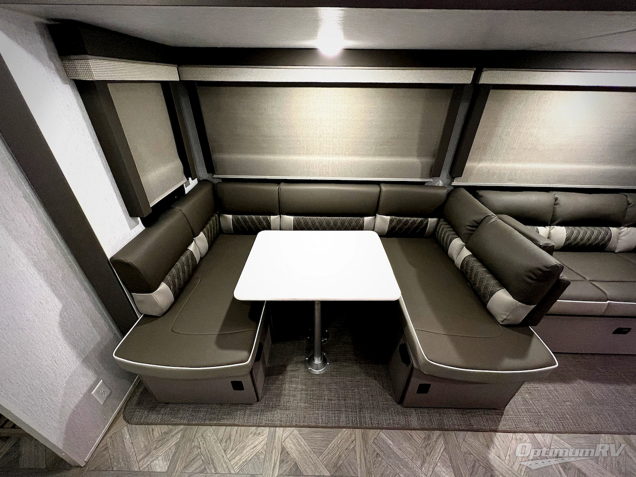 2024 Forest River Wildwood 28DBUD Photo 4