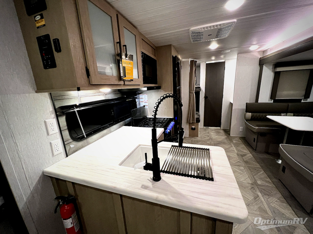 2024 Forest River Wildwood 28DBUD Photo 11