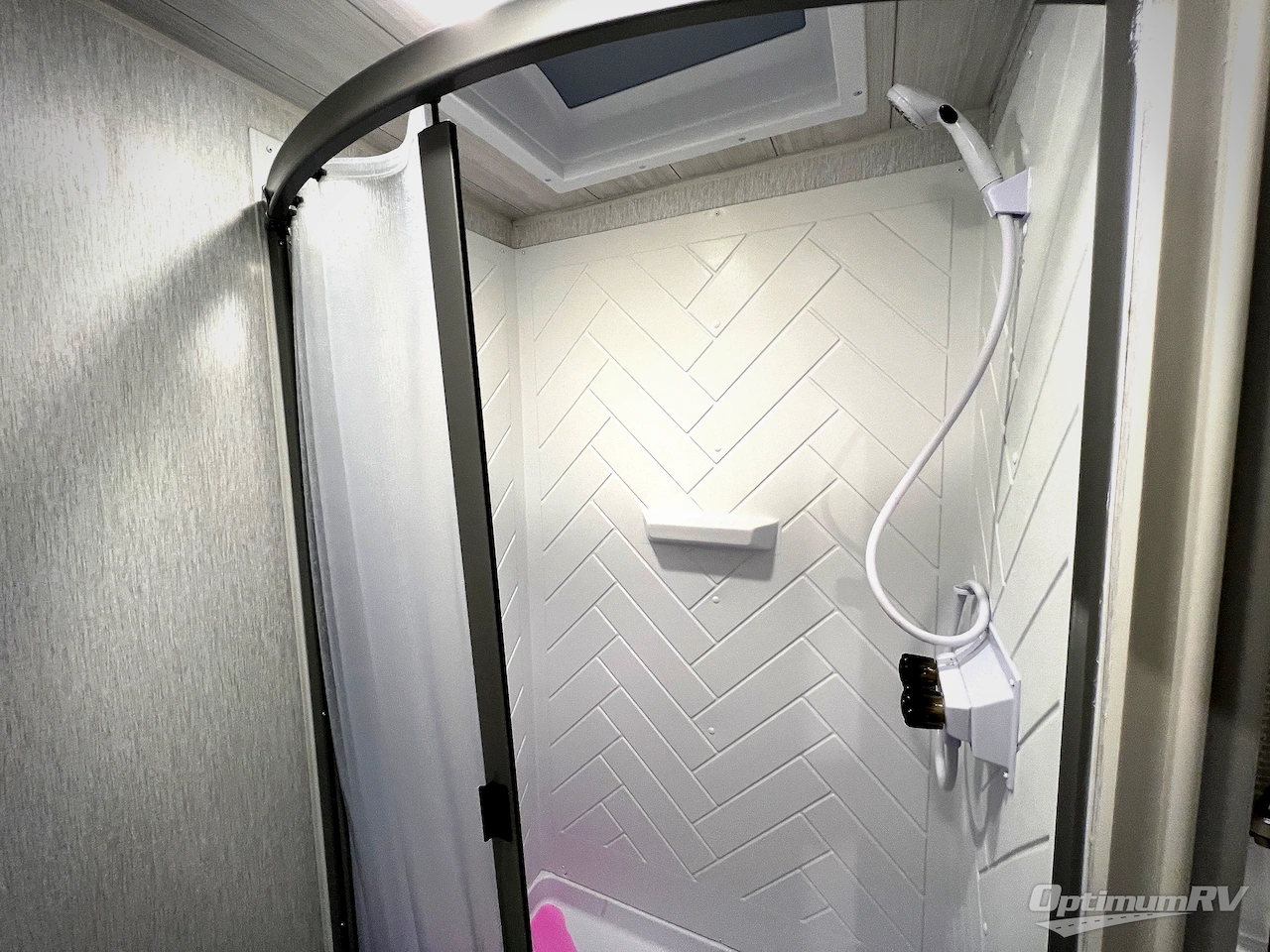 2024 Forest River Wildwood 28DBUD Photo 26