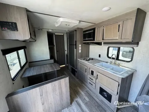 2022 Gulf Stream Ameri-Lite Ultra Lite 248BH RV Photo 4