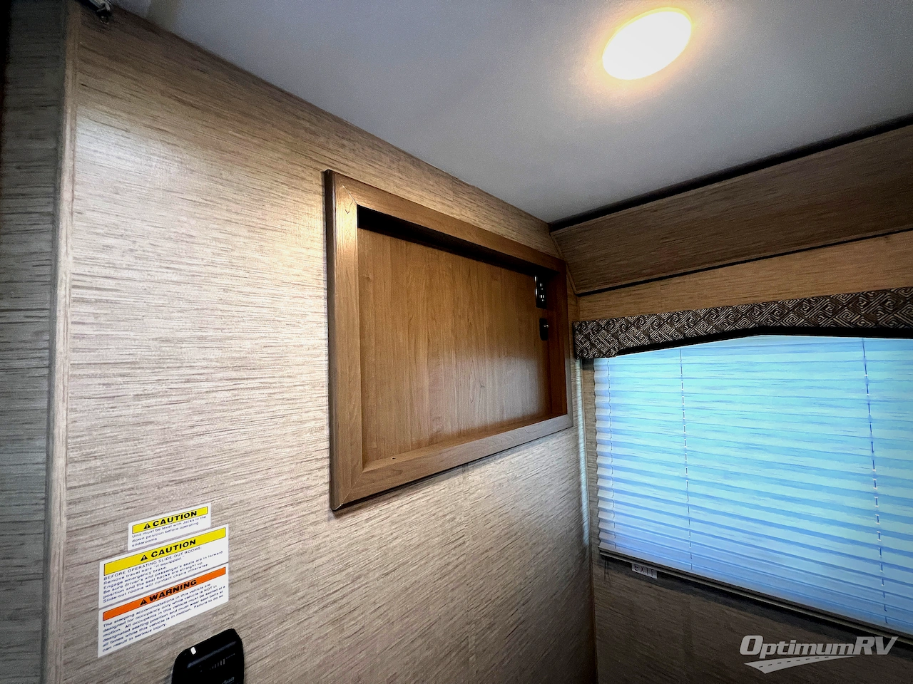 2022 Thor Chateau 22B Photo 20
