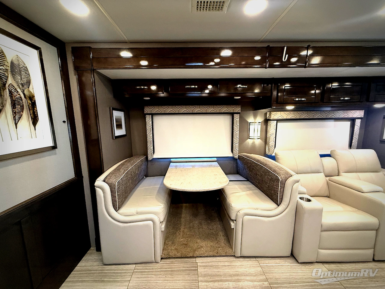 2021 Jayco Embark 39T2 Photo 7