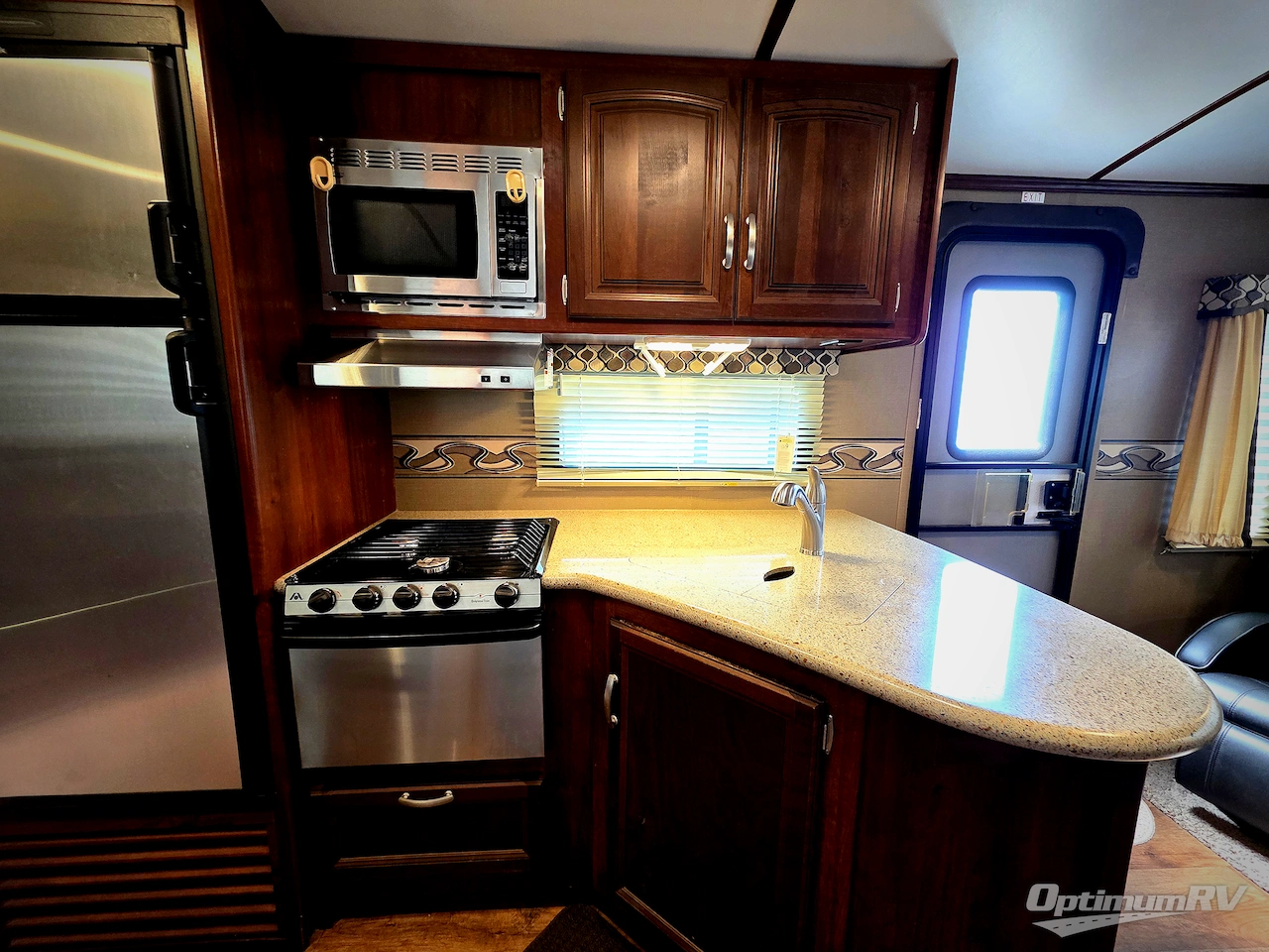 2016 Keystone Outback 277RL Photo 10