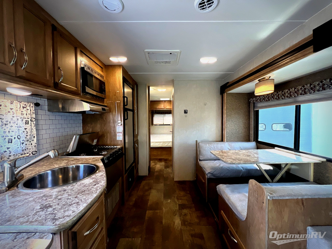 2017 Gulf Stream Conquest 3616 Photo 2