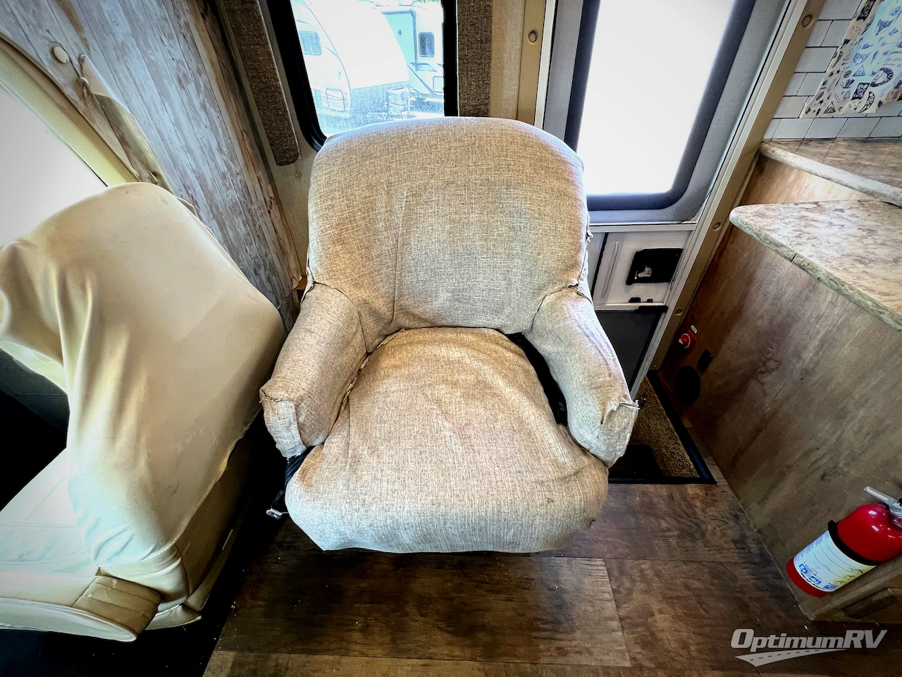 2017 Gulf Stream Conquest 3616 Photo 8