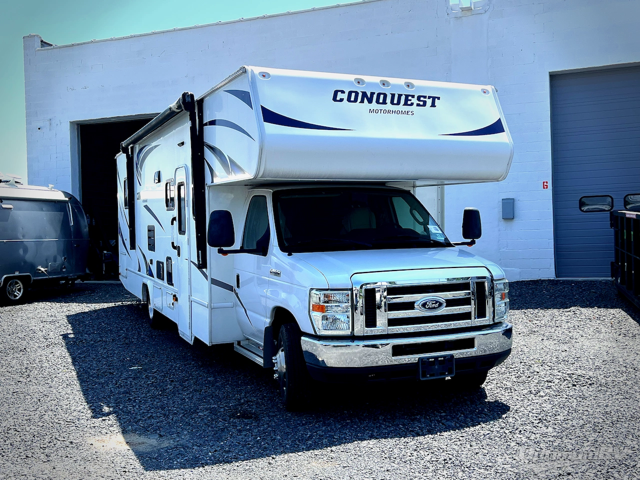2017 Gulf Stream Conquest 3616 Photo 1