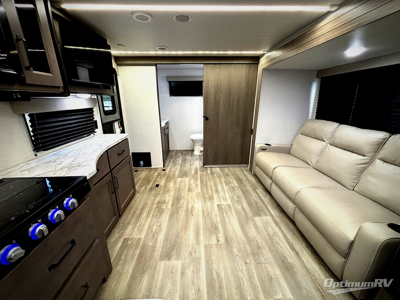 2024 Grand Design Transcend Xplor 221RB Photo 4