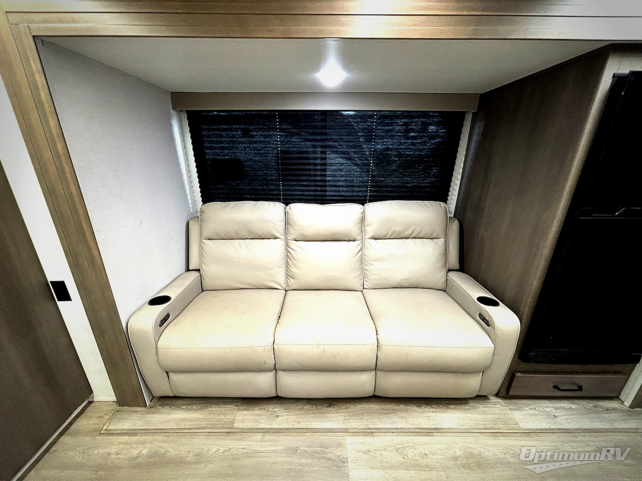 2024 Grand Design Transcend Xplor 221RB Photo 10