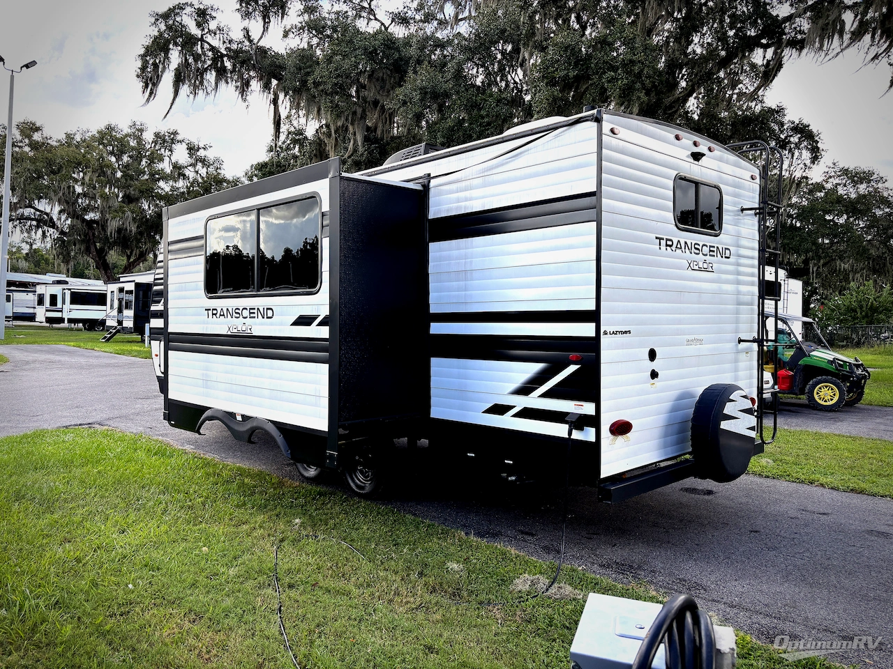 2024 Grand Design Transcend Xplor 221RB Photo 3