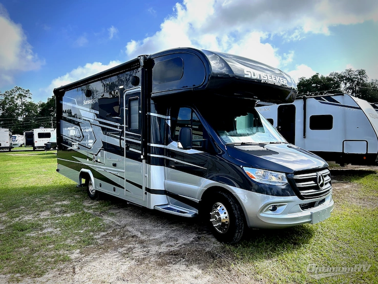 2023 Forest River Sunseeker MBS 2400B RV Photo 1