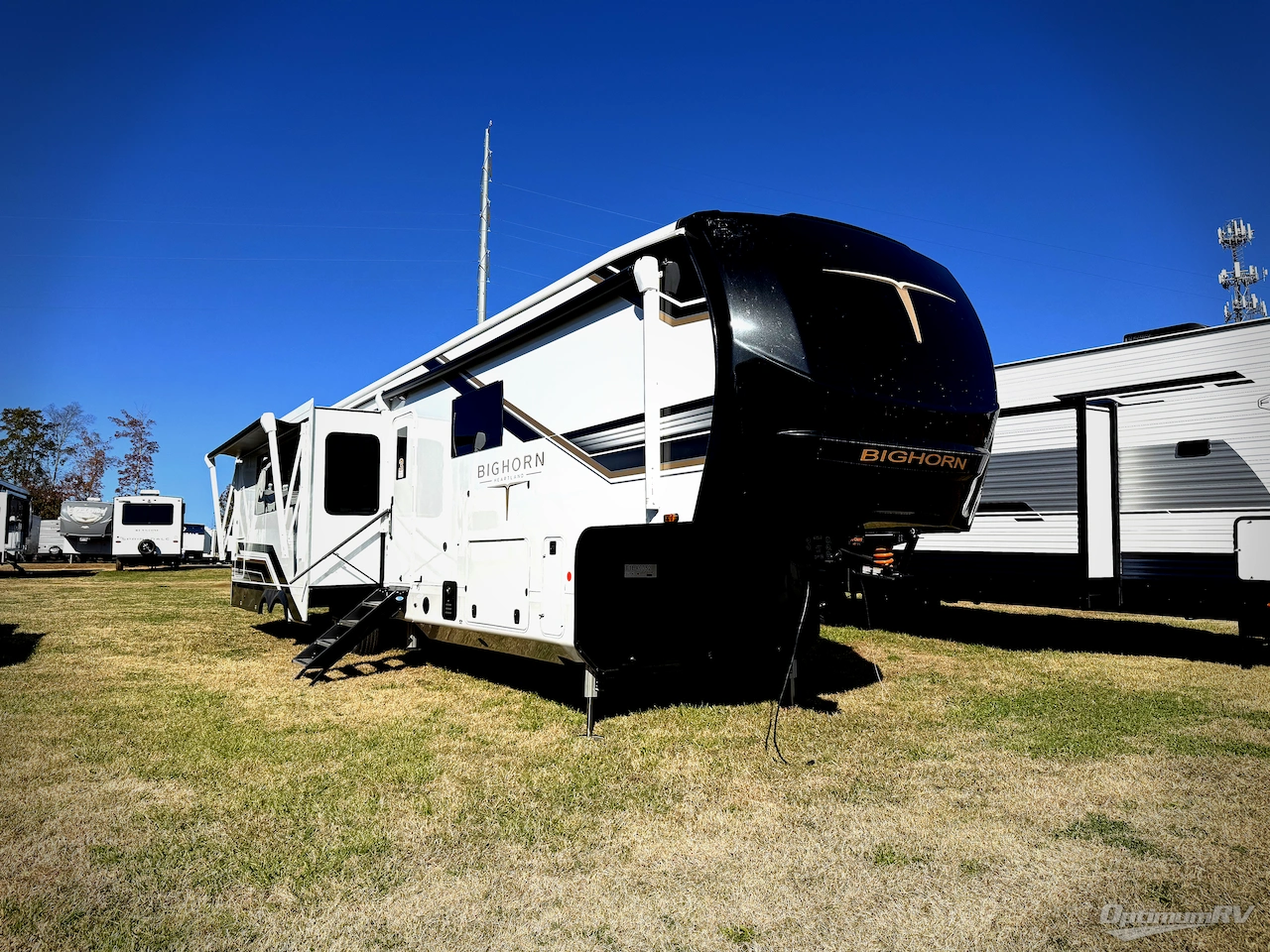 2026 Heartland Bighorn 39RK Photo 1