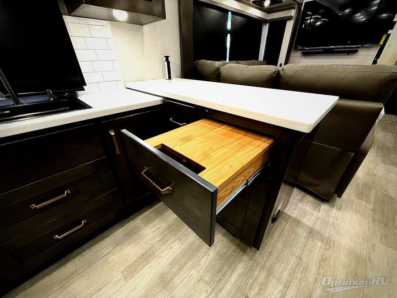 2026 Heartland Bighorn 39RK Photo 13