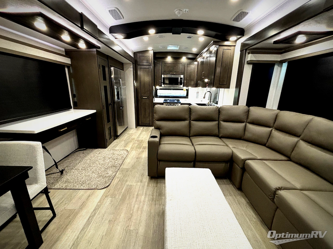 2026 Heartland Bighorn 39RK Photo 4