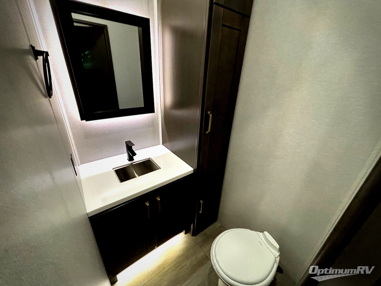 2026 Heartland Bighorn 39RK Photo 17