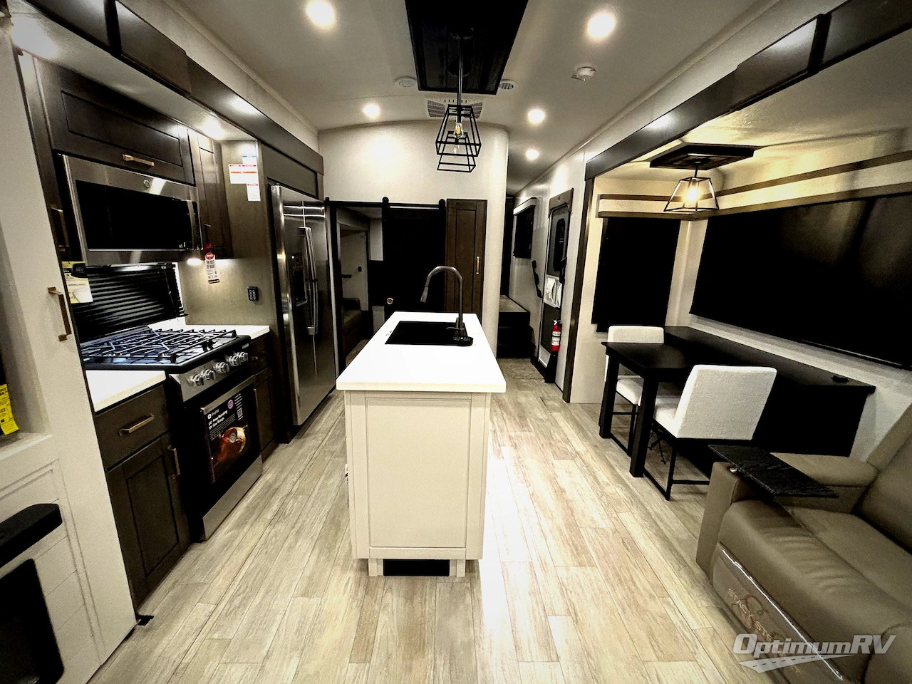 2026 Heartland Bighorn 37MD Photo 5