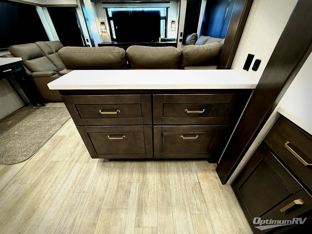 2026 Heartland Bighorn 38RE Photo 8