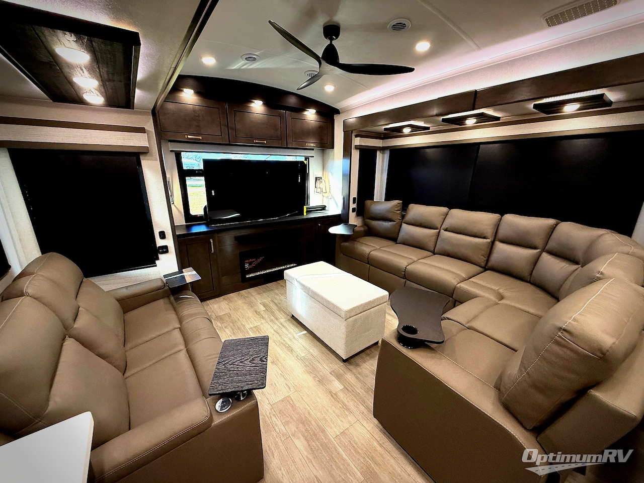 2026 Heartland Bighorn 38RE Photo 18