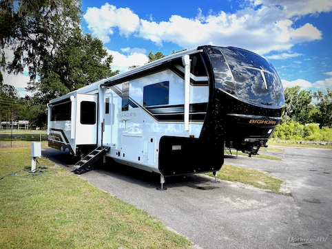 New 2026 Heartland Bighorn 38RE Featured Photo