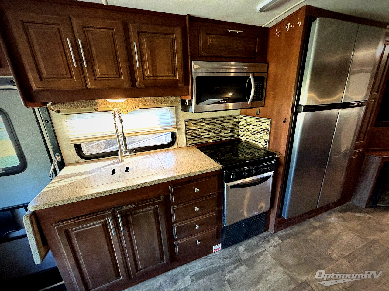 2017 Forest River Georgetown 5 Series 31L5 Photo 13