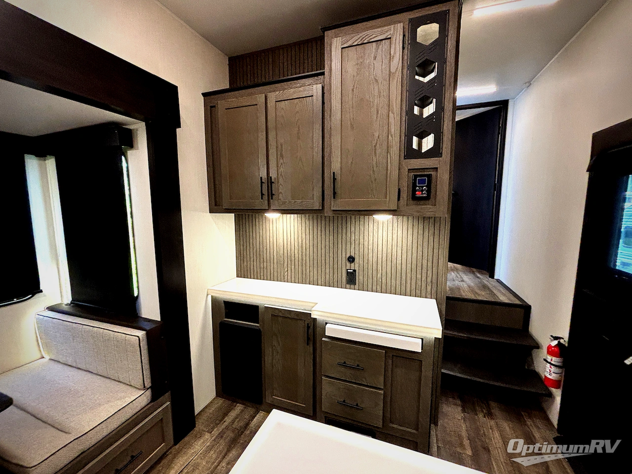 2025 Forest River Cherokee Arctic Wolf Suite 3750SUITE Photo 15