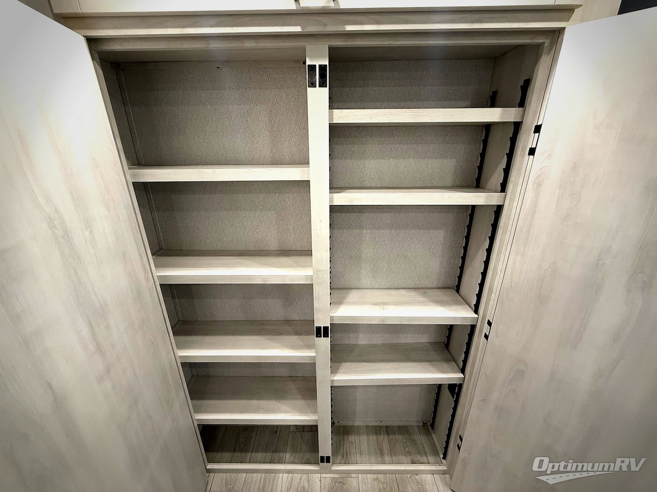 2025 East To West Tandara 386MB-OK Photo 12