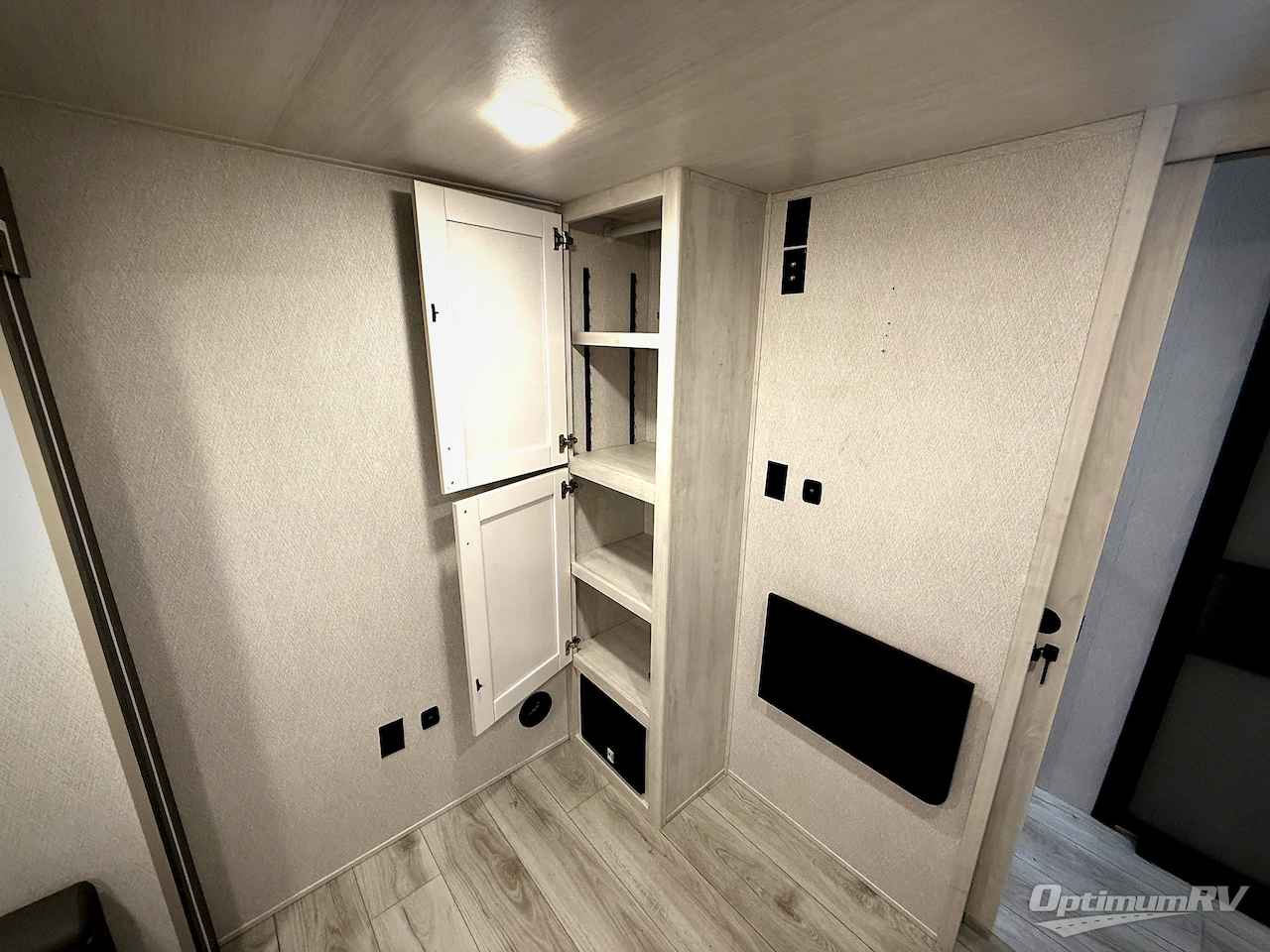 2025 East To West Tandara 386MB-OK Photo 14