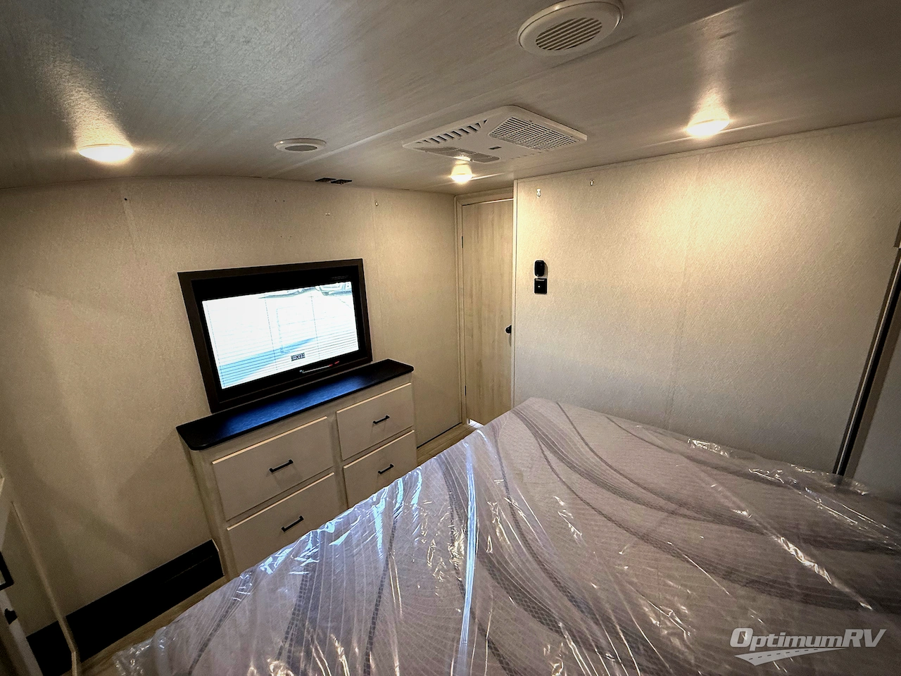 2025 East To West Tandara 386MB-OK Photo 19