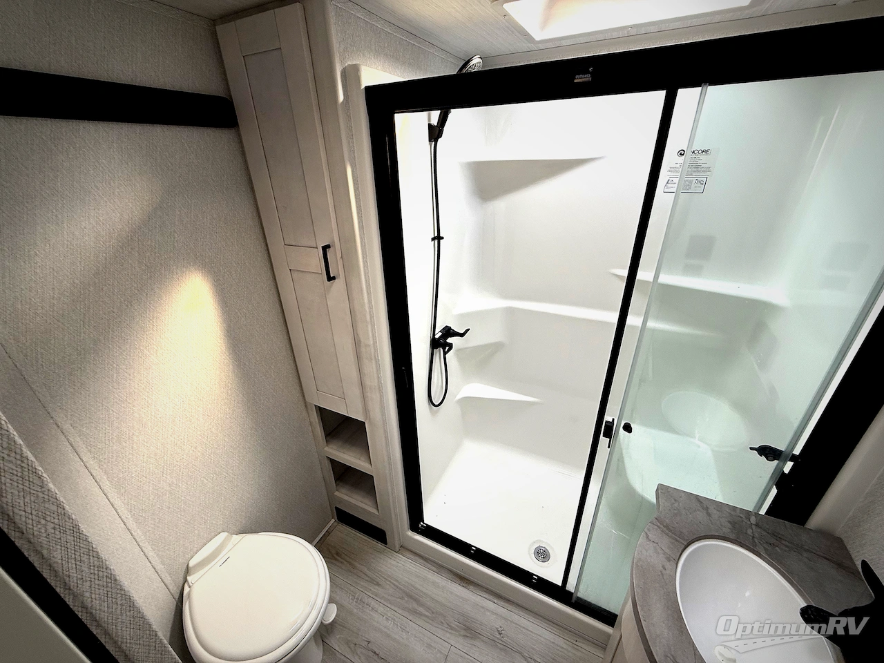 2025 East To West Tandara 386MB-OK Photo 22