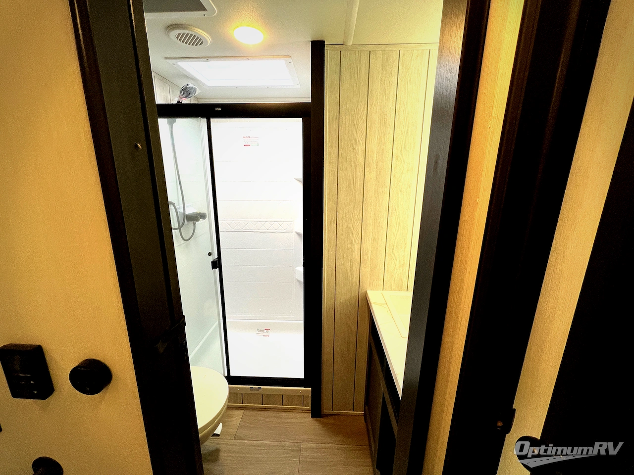 2026 Forest River Cherokee Arctic Wolf 287BH Photo 20