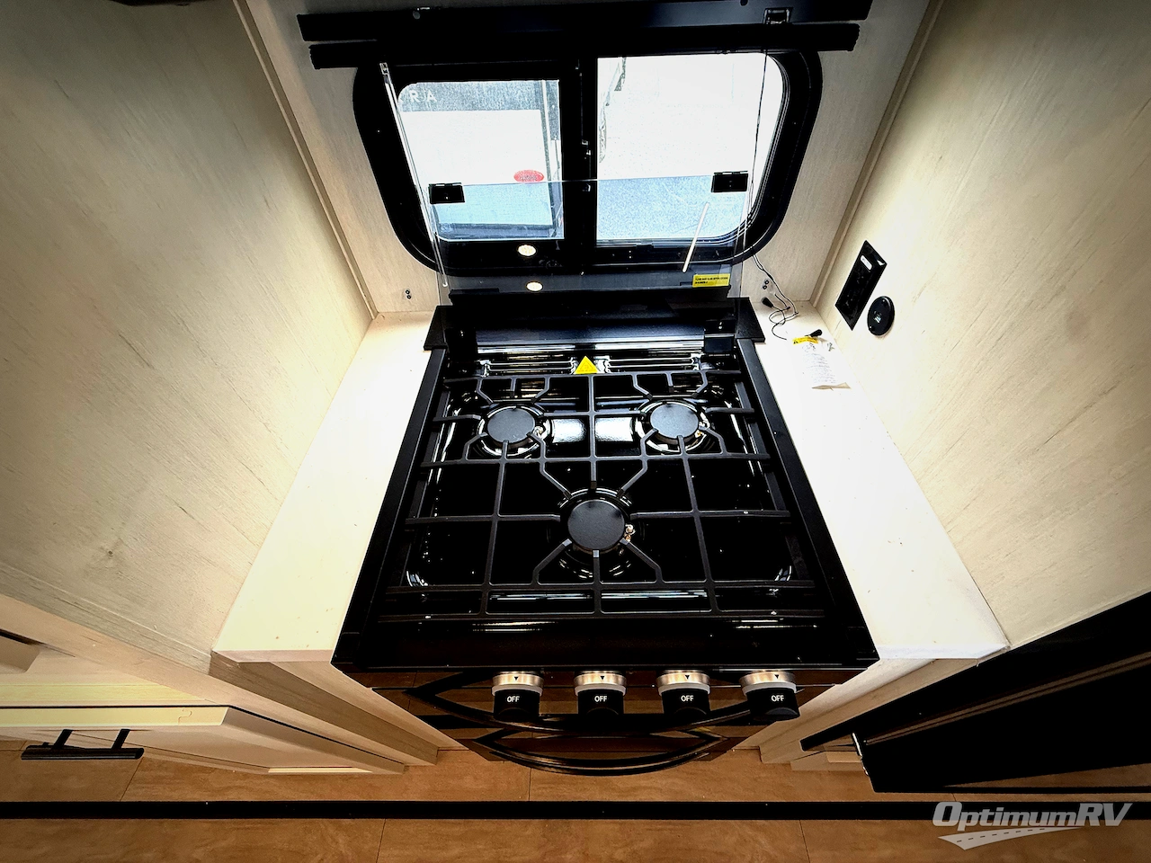 2026 Forest River Cherokee Arctic Wolf 38LEAH.G Photo 8