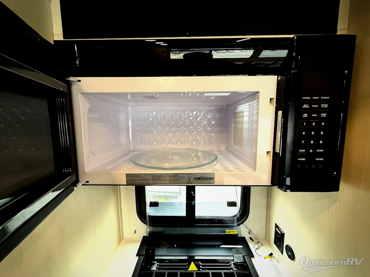 2026 Forest River Cherokee Arctic Wolf 38LEAH.G Photo 10