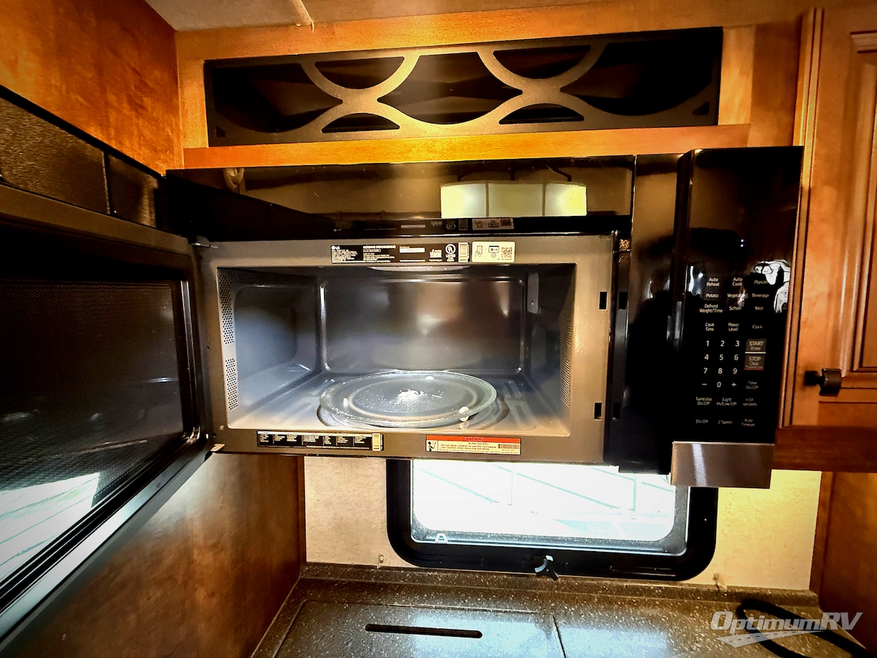 2017 Heartland Big Country 3560 SS Photo 10