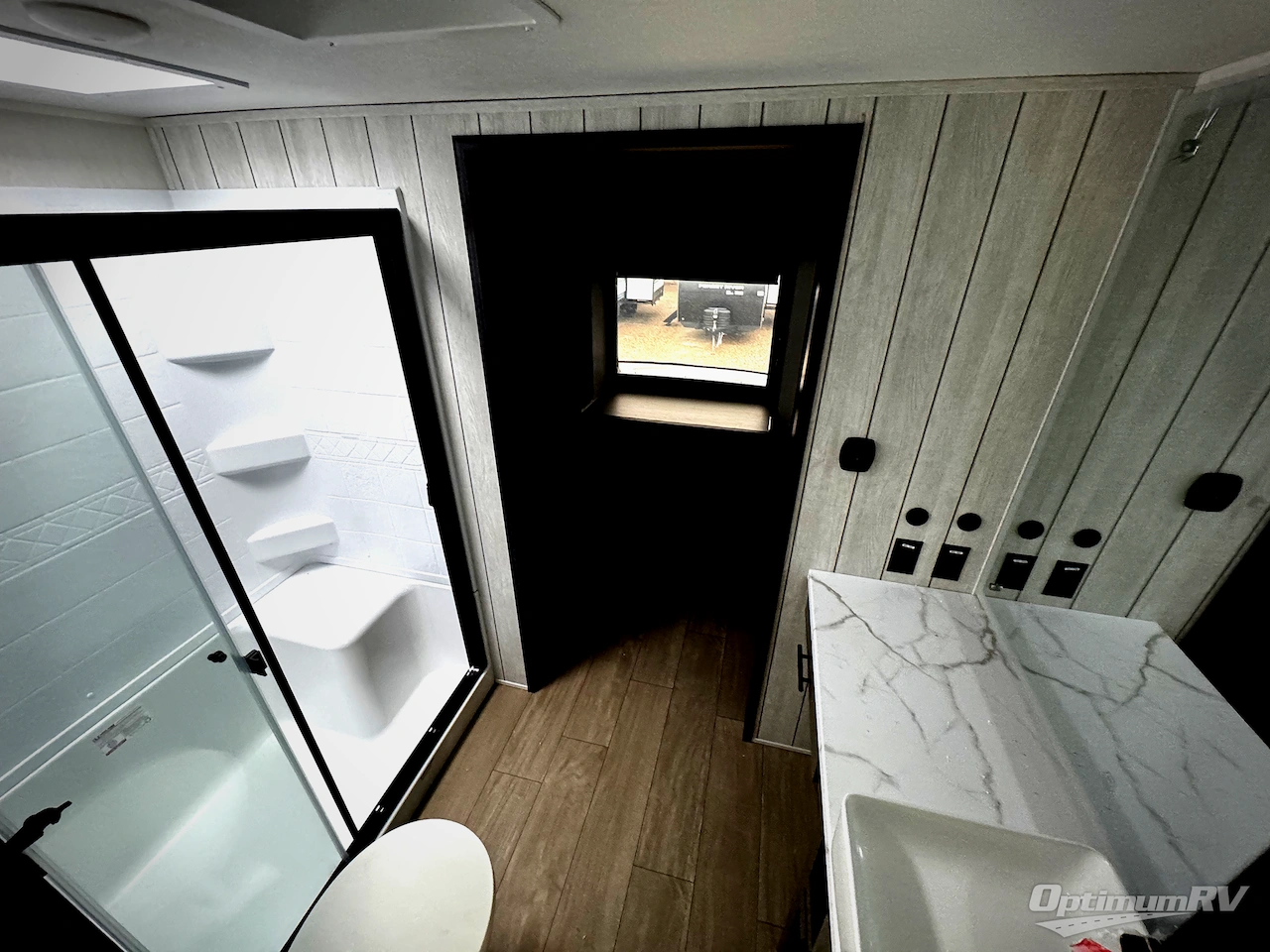 2026 Forest River Cherokee Arctic Wolf 38LEAH.G Photo 28