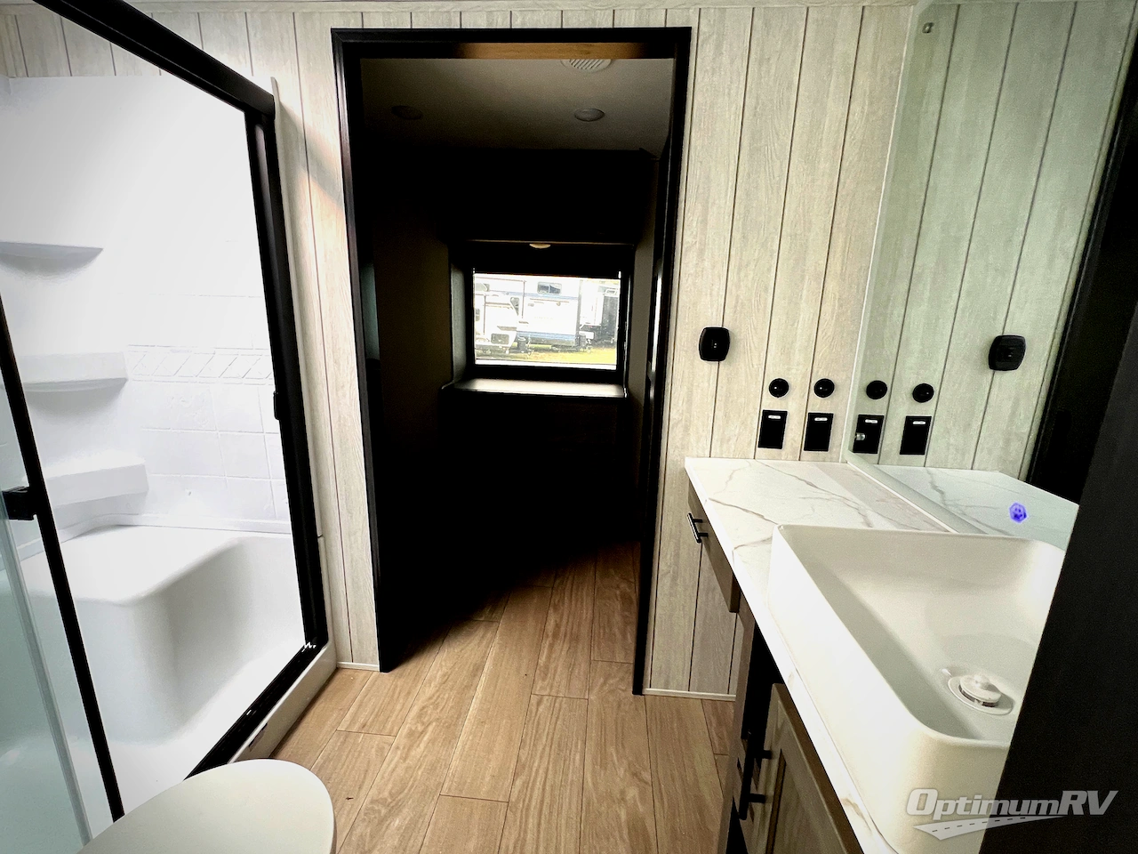 2026 Forest River Cherokee Arctic Wolf 38LEAH.G Photo 20