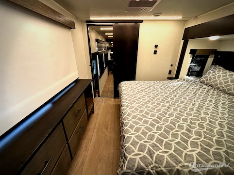 2026 Forest River Cherokee Arctic Wolf 38LEAH.G RV Photo 3