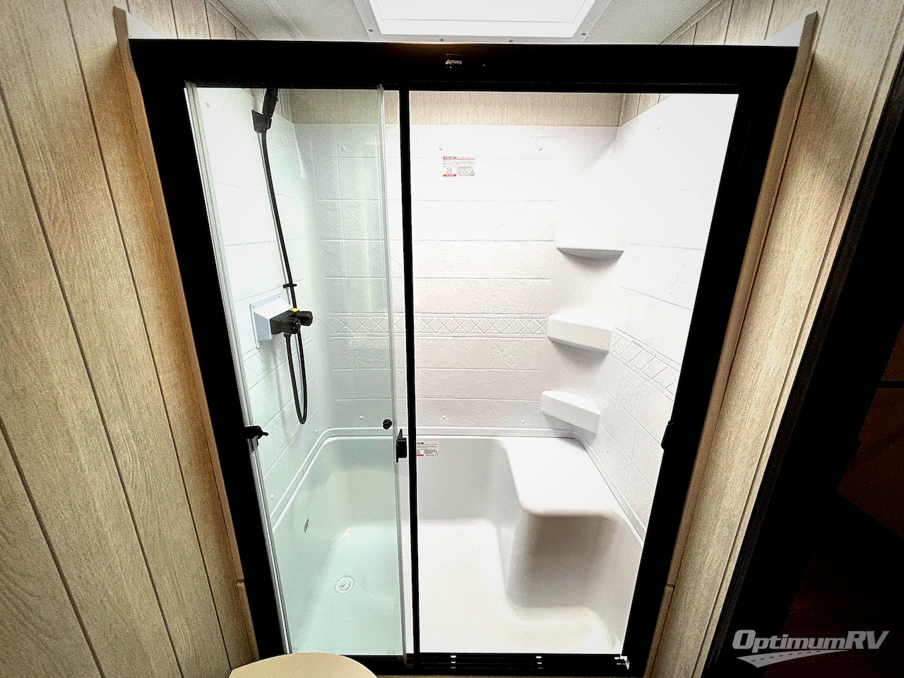 2026 Forest River Cherokee Arctic Wolf 38LEAH.G Photo 14